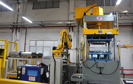 三合一厚板料架整平機(jī) 三合一厚板料架整平機(jī)